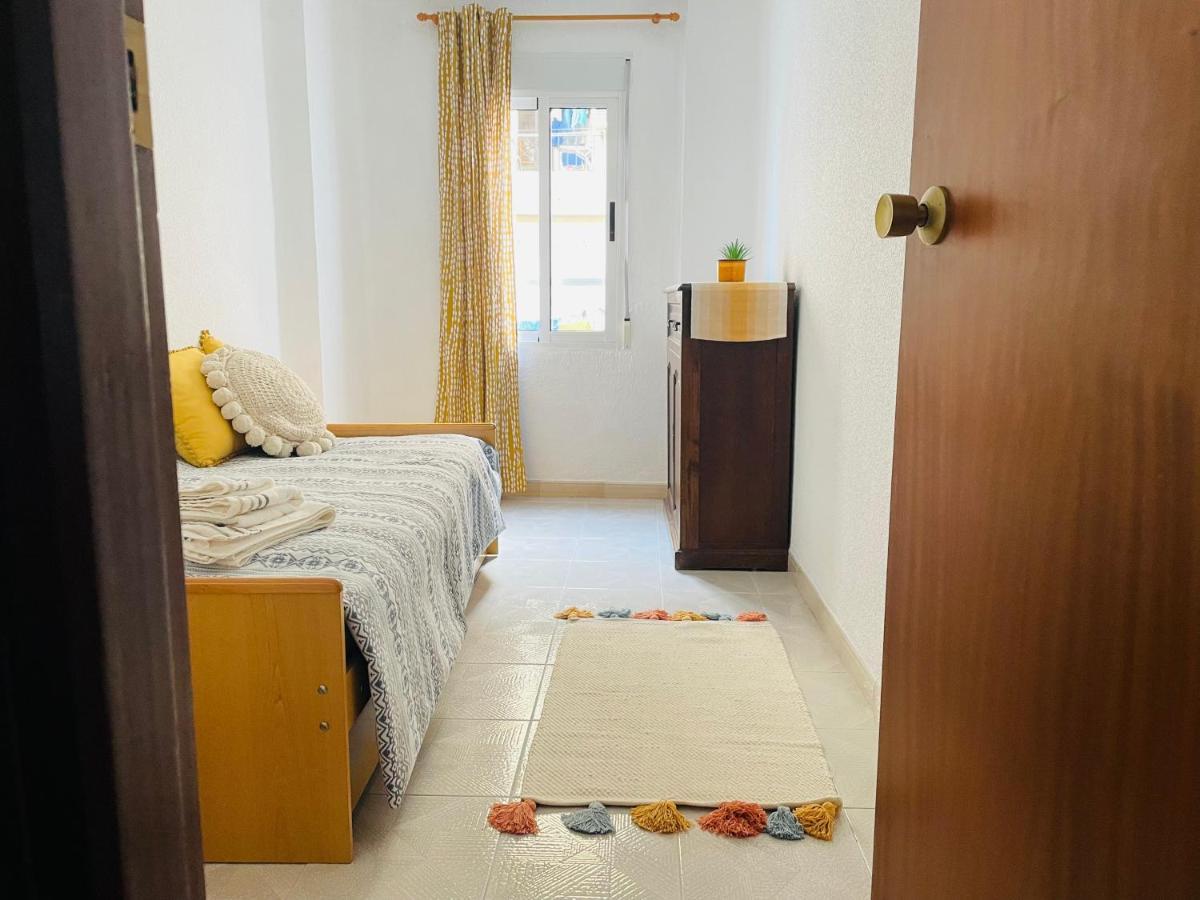 Cozy 2-Bedroom Serviced Apartment With Netflix Sagunto Eksteriør bilde
