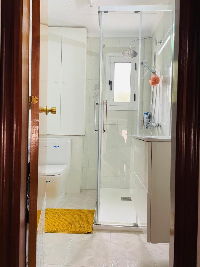 Cozy 2-Bedroom Serviced Apartment With Netflix Sagunto Eksteriør bilde