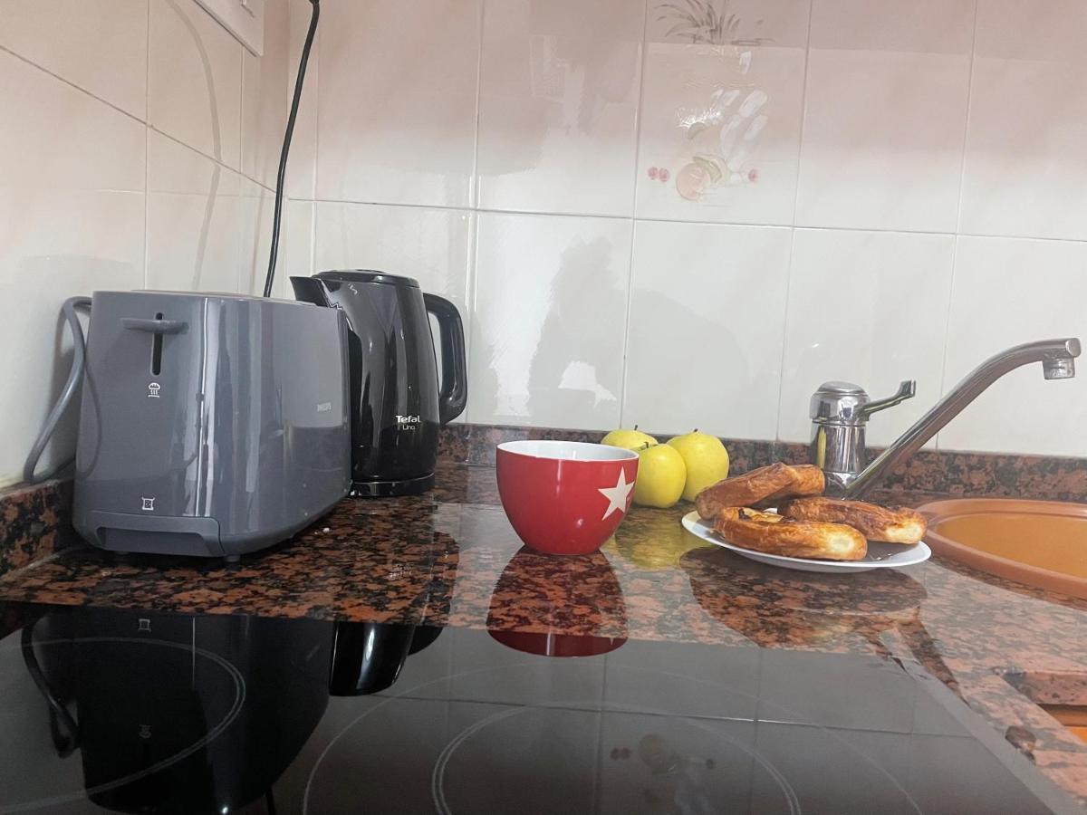 Cozy 2-Bedroom Serviced Apartment With Netflix Sagunto Eksteriør bilde